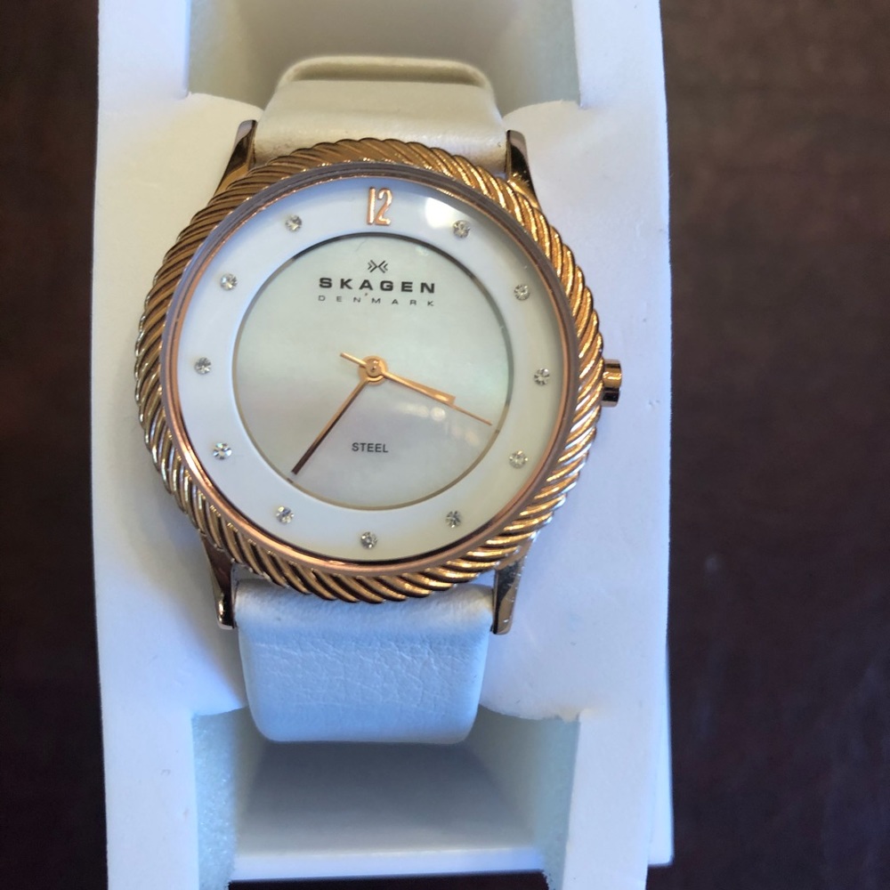 Skagen Denmark cream watch